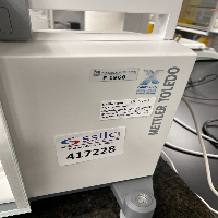 Mettler Toledo XS205 Dual Range Analytical Balance with Printer image 0